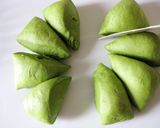 A picture of step 10 of Matcha Milk Adzuki Bread.