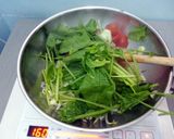 A picture of step 1 of Spinach And Beans Sprouts.