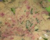 Foto langkah ke 3 dari resep Perkedel kentang Kornet.