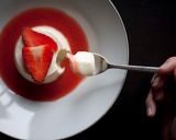 Foto del paso 1 de la receta Panna Cotta con Coulis de Fresa