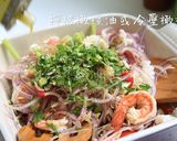 泰式涼拌海鮮沙拉。的食譜步驟8照片