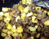 Foto del paso 5 de la receta: Guisado de Res con Salsita