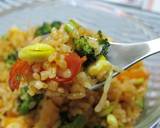 今天晚餐吃什麼：雙蔬蝦仁蕃茄炒飯食譜步驟9照片