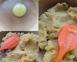 A picture of step 2 of Potato Sheera (Halva).