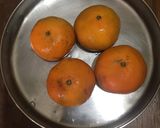 A picture of step 1 of Orange Kheer/ Kheer Kamola.