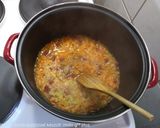 Kolbászos-sárgarépás-köleses egytál recept fázis 4 fotója