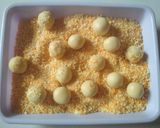 Foto langkah ke 7 dari resep Kue Janda Genit/Monde Susu.