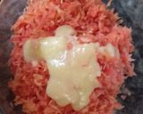 A picture of step 2 of Gajar ka halwa.