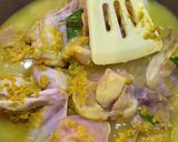 Foto langkah ke 3 dari resep Ayam Goreng Serundeng Lengkuas (Bumbu Ungkep).
