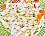 Hình bước làm 2 của món Củ Kiệu