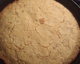 A picture of step 4 of Cracklin Cornbread.