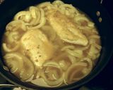 A picture of step 5 of Apple Braised Chicken.