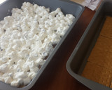 A picture of step 3 of Icebox Smores.