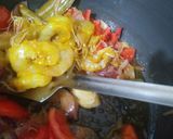 A picture of step 3 of Green prawn Pulao.