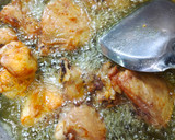Gambar langkah 1 resipi Ayam Goreng Cili Kering.
