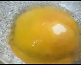 A picture of step 2 of Icecrem jello||vanilla ice cream jello dessert.