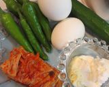 A picture of step 1 of Kimchi Dip With Plenty of Kimchi.