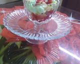 A picture of step 7 of Fruit Trifle.