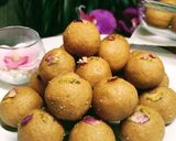 पाकातले पारंपरिक रवा बेसन लाडू (rava besan laddu recipe in marathi) रेसिपी स्टेप 6 फोटो