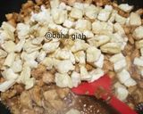 Foto langkah ke 2 dari resep Tumis Ayam Tahu Kecap.