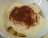 A picture of step 4 of Yogurt Cream.