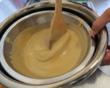 Foto del paso 5 de la receta: Mousse de pilloncillo con relleno de jelly de tejocote y guayaba