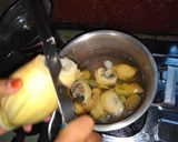Foto langkah ke 2 dari resep Tumis jantung pisang.