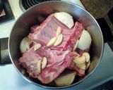 A picture of step 2 of BBQ baby back pork ribs.