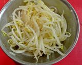 A picture of step 2 of Our Family's Simple Bibimbap.