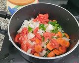 Foto del paso 2 de la receta Fricandó de ternera con variado de setas. Plato de la cocina Catalana