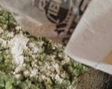 A picture of step 8 of Cocktail Matar samosa.