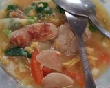 Foto langkah ke 5 dari resep Seblak sosis_bakso.