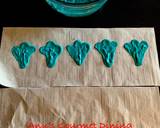 Heart Shaped Mini Cake with Blue Buttercream Hydrangeas & Colorful Chocolate Flowers recipe step 20 photo