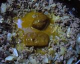 A picture of step 3 of The Matsumoto Family's Dry Curry.