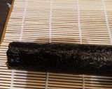 Foto langkah ke 6 dari resep Simple Sushi/Nasi Gulung.