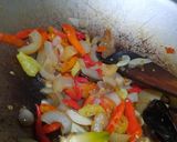 Foto langkah ke 6 dari resep Kulit sapi tumis pedas.