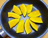 A picture of step 1 of Kabocha Squash Cake in a Frying Pan.