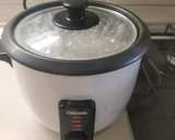 Foto del paso 1 de la receta: Salmón marinado en bol de arroz (Chirashi)