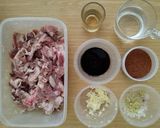 Foto langkah ke 1 dari resep Beef Teriyaki dengan Saus Teriyaki Homemade, bonus cara Meal Prep untuk stok Bulan Ramadhan.