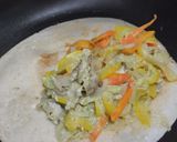 Foto del paso 6 de la receta: Quesadillas🧀de pollo🍗y vegetales🥙en salsa🌮de cilantro🌿🧀🌯
