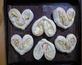 A picture of step 9 of Heart-Shaped Ham and Mayo & Ham and Cheese Rolls.