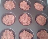 A picture of step 2 of Mini meatloaf!.