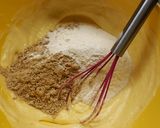 Foto del paso 3 de la receta: Budín inglés de gofio y pasas