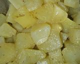 Foto del paso 7 de la receta: Ensalada tibia de calamar, langostinos, patatas y con emulsión de vinagreta de limón