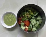 Hình bước làm 1 của món Salad bơ tôm