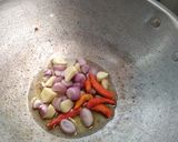 Foto langkah ke 2 dari resep Kerang Bumbu Sate.