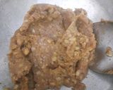 A picture of step 1 of Gujrati dabeli.