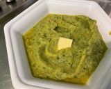 Une image de l'étape 9 de Purée de courgette aux épices et persil.