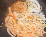 魩仔魚仔炒洋蔥的食譜步驟3照片
