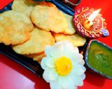सूजी की मठरी (Suji ki mathri recipe in Hindi) रेसिपी चरण 3 फोटो